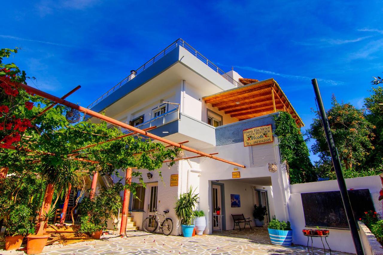 Nicole Rooms Палеохора Экстерьер фото