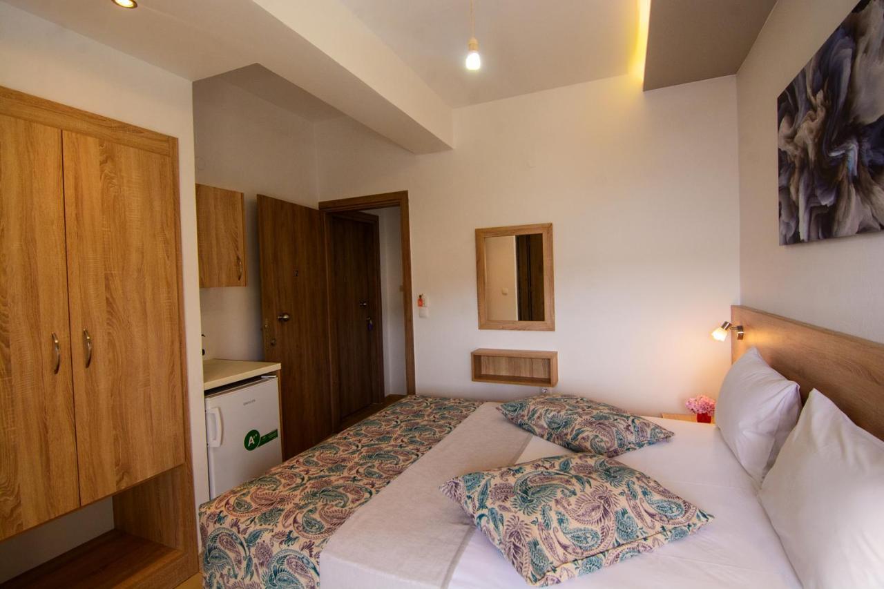 Nicole Rooms Палеохора Экстерьер фото