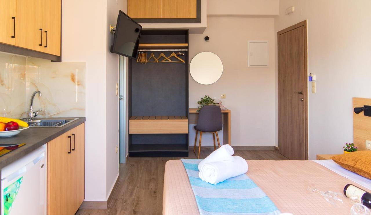 Nicole Rooms Палеохора Экстерьер фото